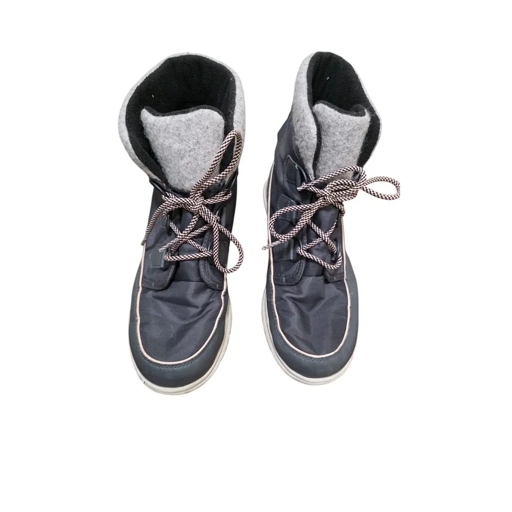 Sorel Women's Waterproof Winter Boots Mid-Calf Lace-Up Gray & White Size 10